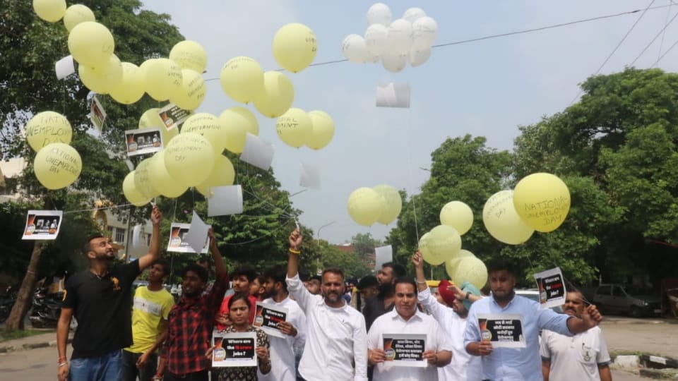 Youth Congress celebrated PM Narendra Modi Birthday as National Unemployed Day in Chandigarh