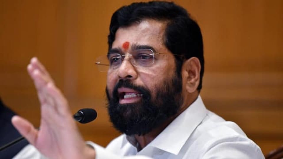 Maharashtra cm Eknath Shinde Announcement From April 2023 e-office system will be implemented in all govt offi