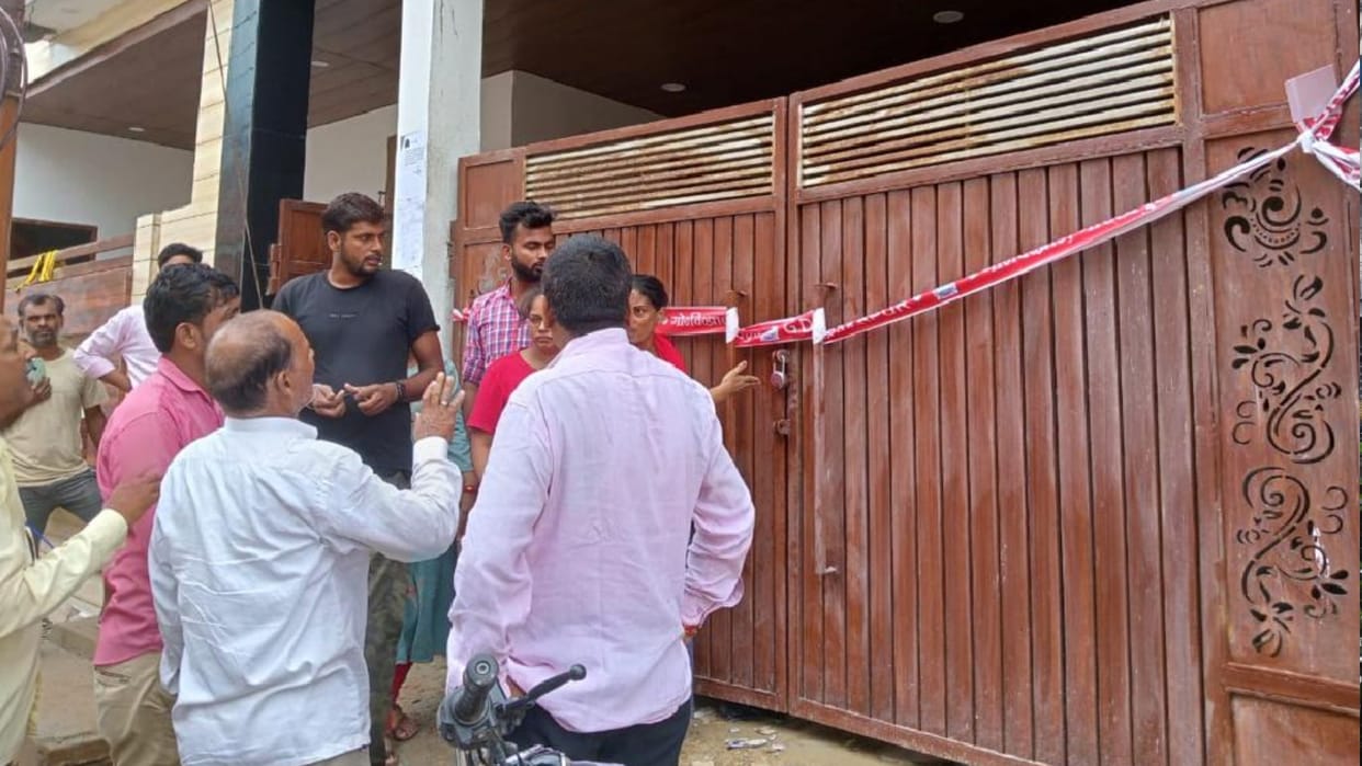 GDA sealed two under-construction buildings in gorakhpur