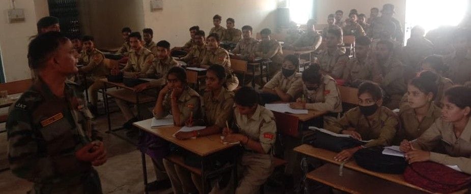 Hathras: Information about military recruitment given to NCC cadets