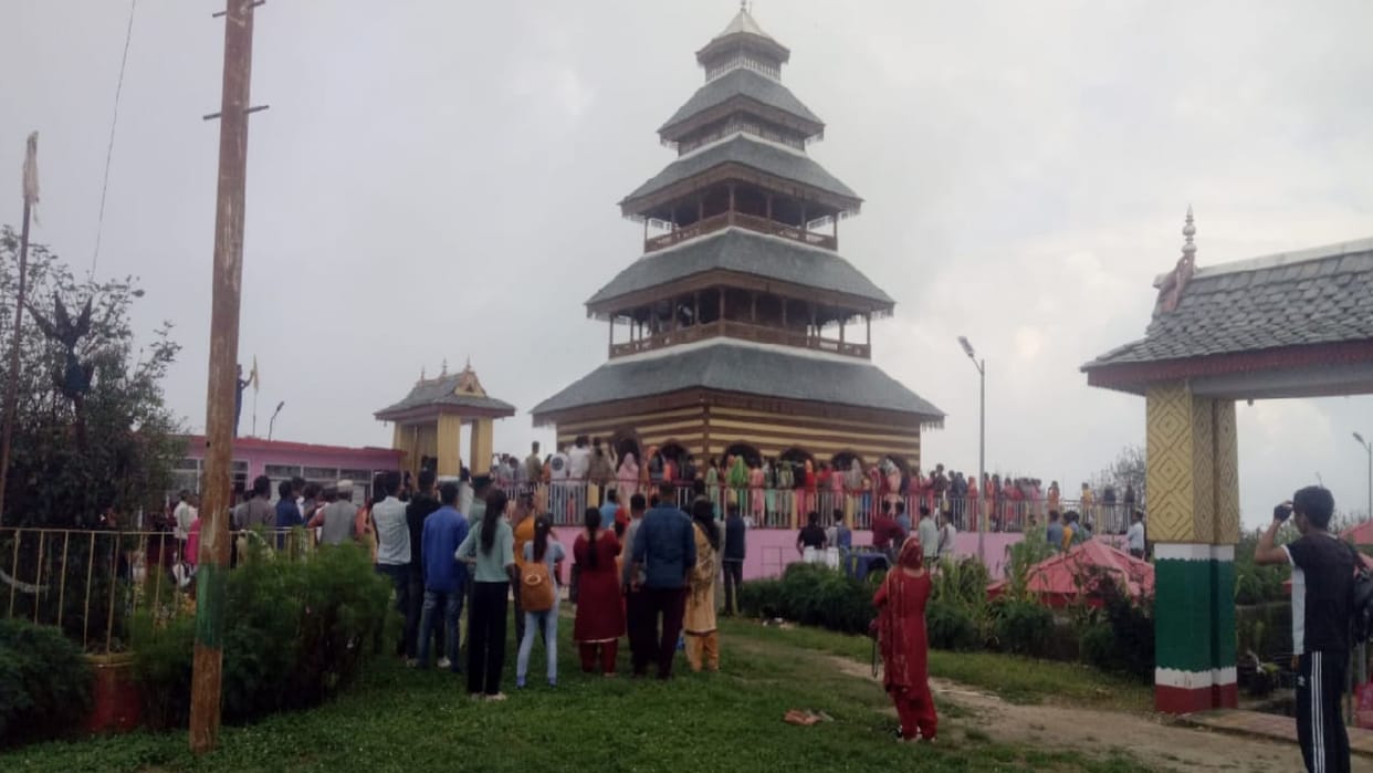 Sair festival: Walnut rained on devotees in Jalpa Mata temple