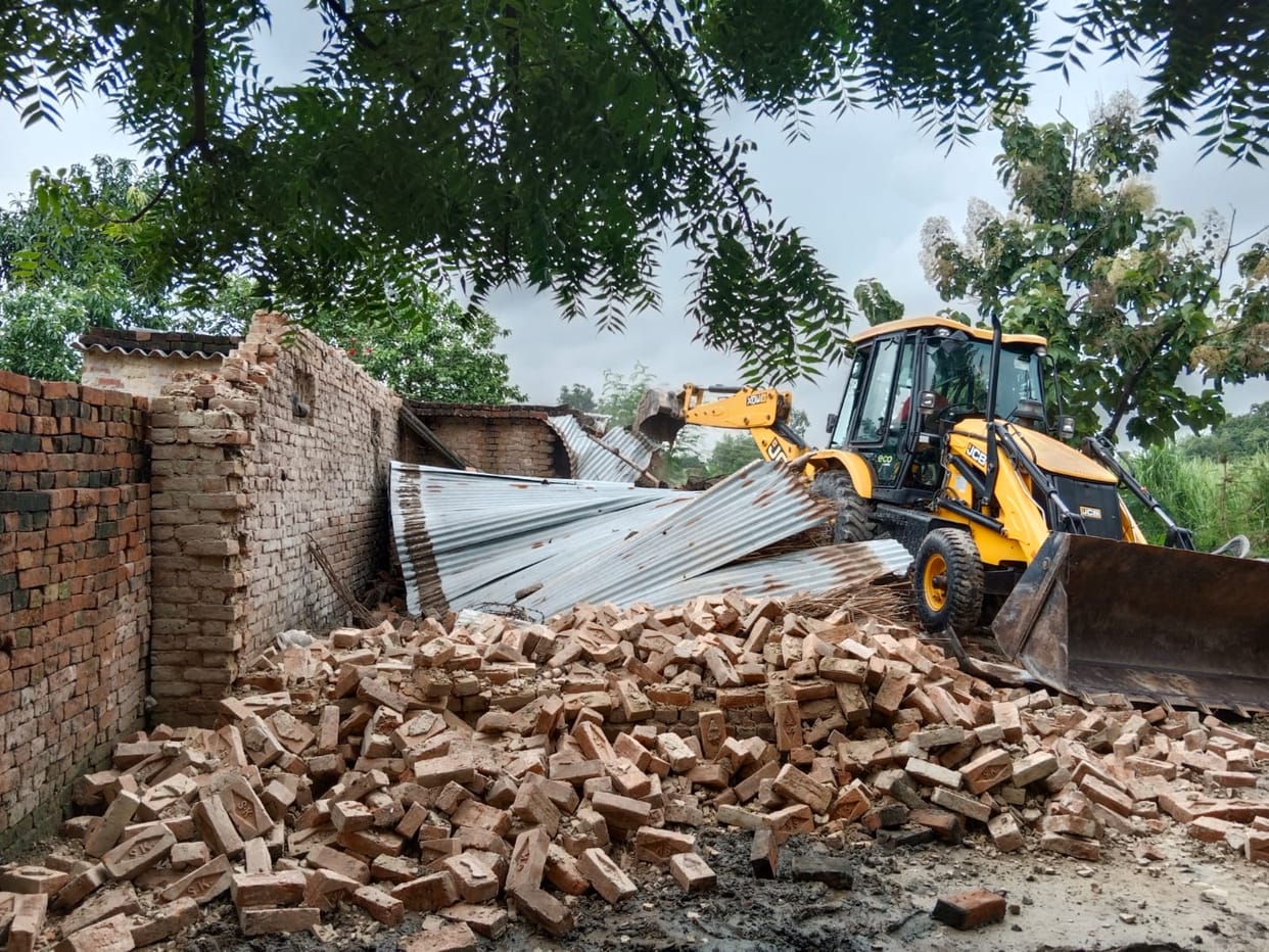 Tehsil administration removed illegal occupation and vacant government land