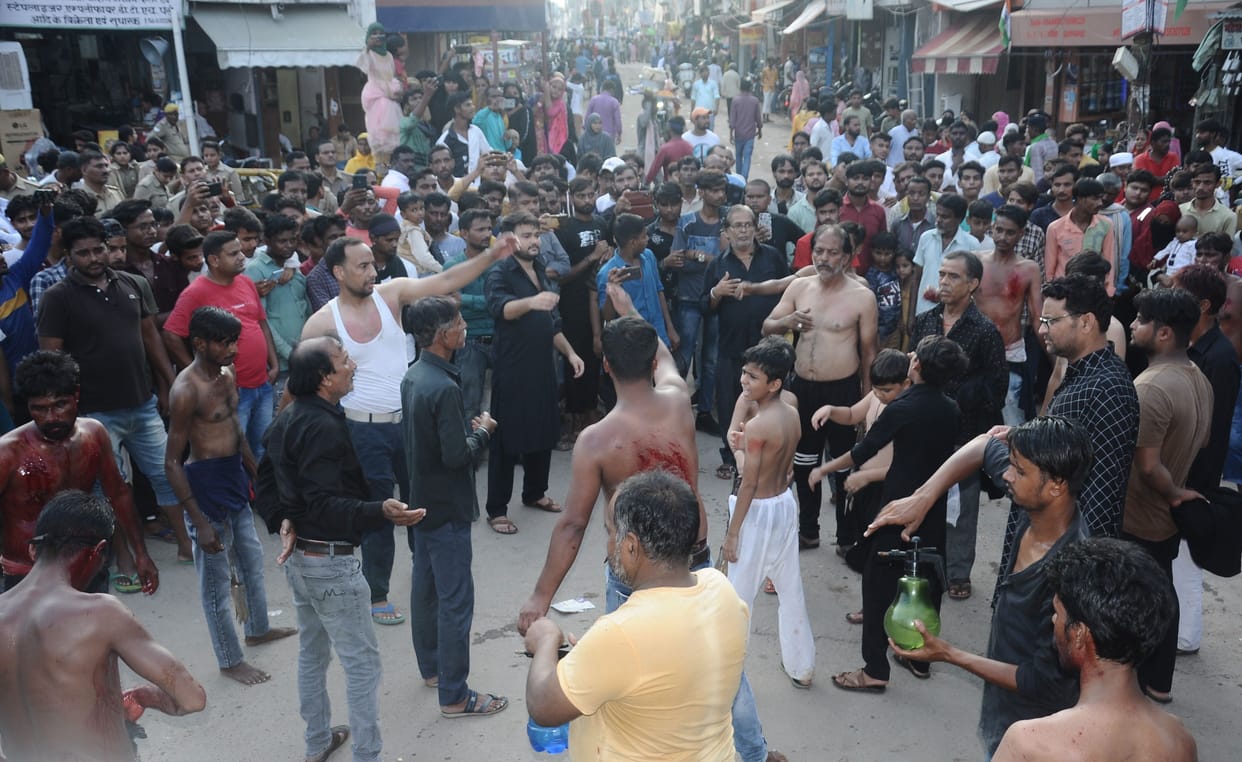 Chehlum's procession echoed or the perpetuities of Ali or Hussain