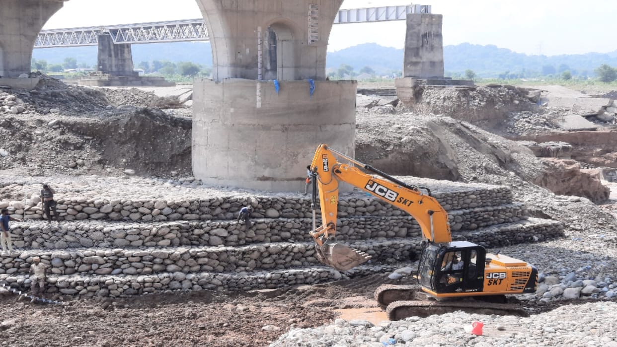 Chakki bridge closed again after six days
