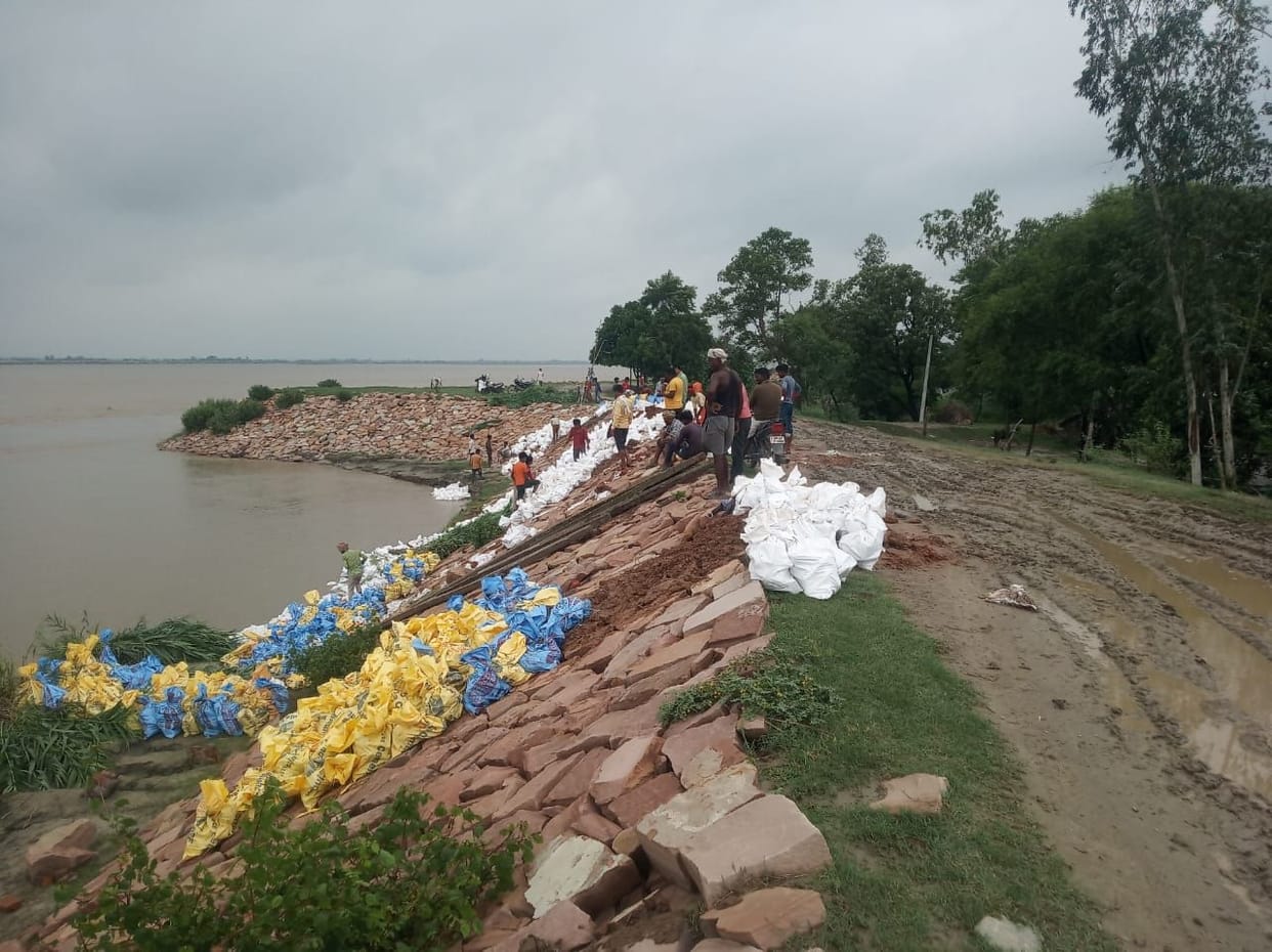 river,gonda,rapti river,flud