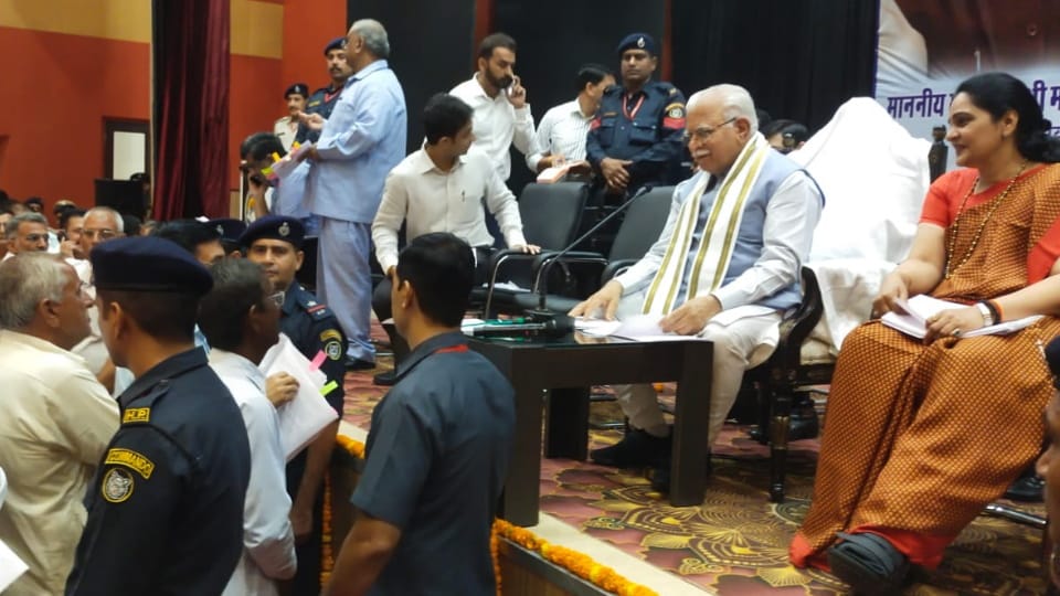 CM Manohar Lal held public court in Chaudhary Devi Lal University of Sirsa