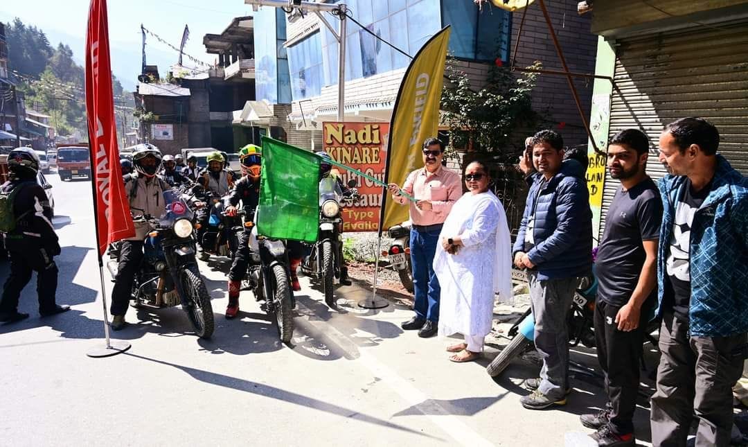 Bike rally left for Leh's Zanskar in himachal