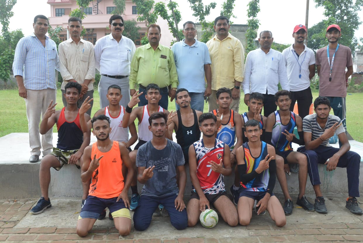 Players showed their strength in handball competition