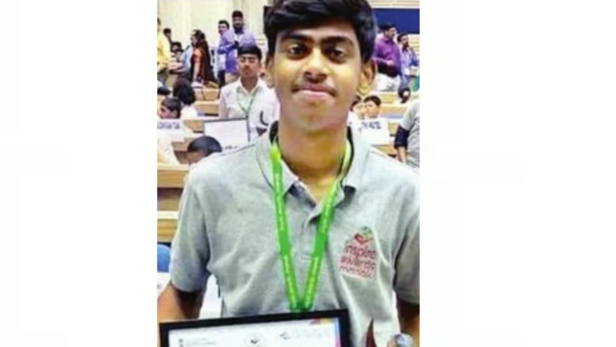 Naitik Srivastava got selected in Inspired Award Manak Yojna in Raebareli.