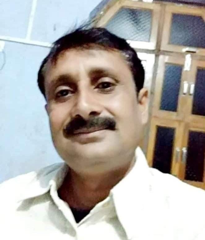 Banda: Assistant teacher's body found hanging on rope 16-20-13