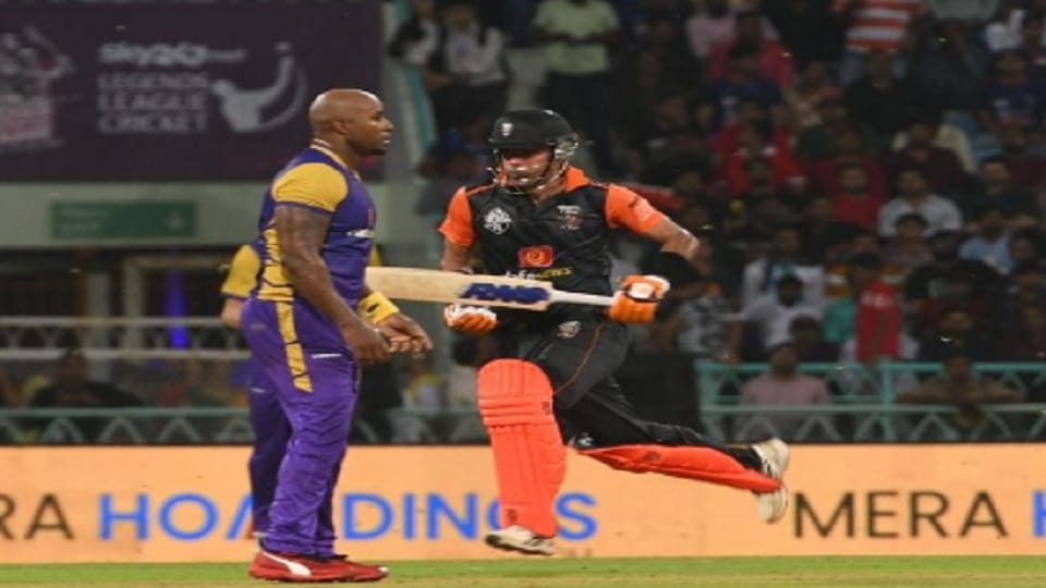 Lucknow : Legend Cricket League match held at Ekana Stadium