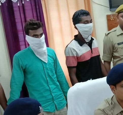 Two miscreants riding bikes arrested for snatching