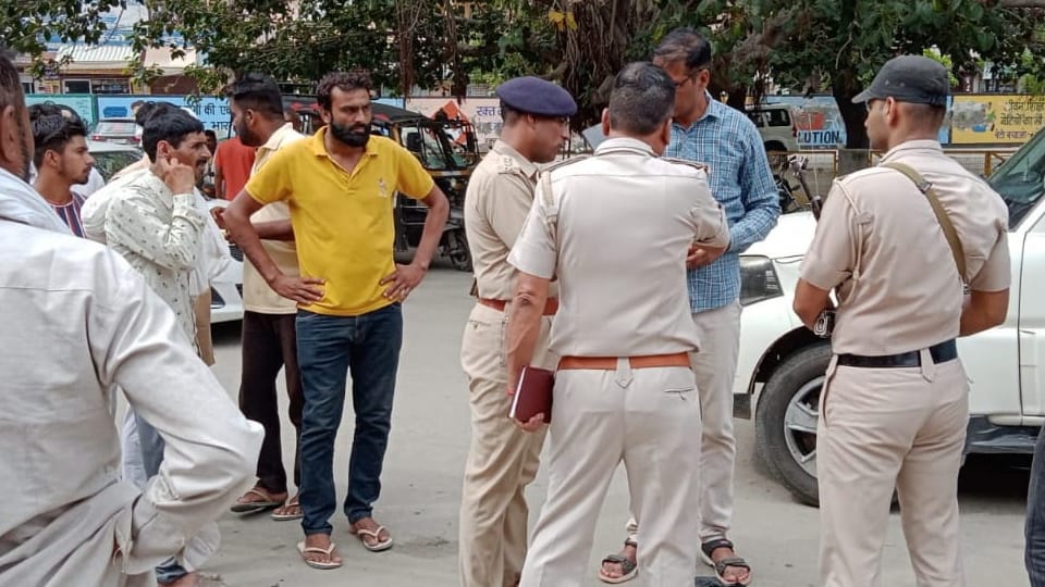 Clash between two student grous in Jind