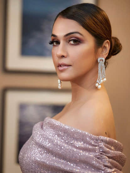 ईशा कोप्पिकर