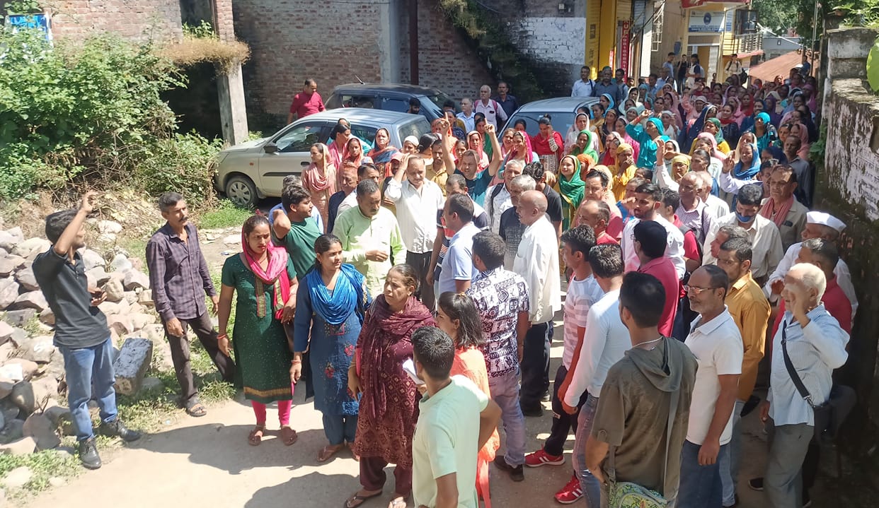 CBI inquiry sought for death of youth in Ladbhadol