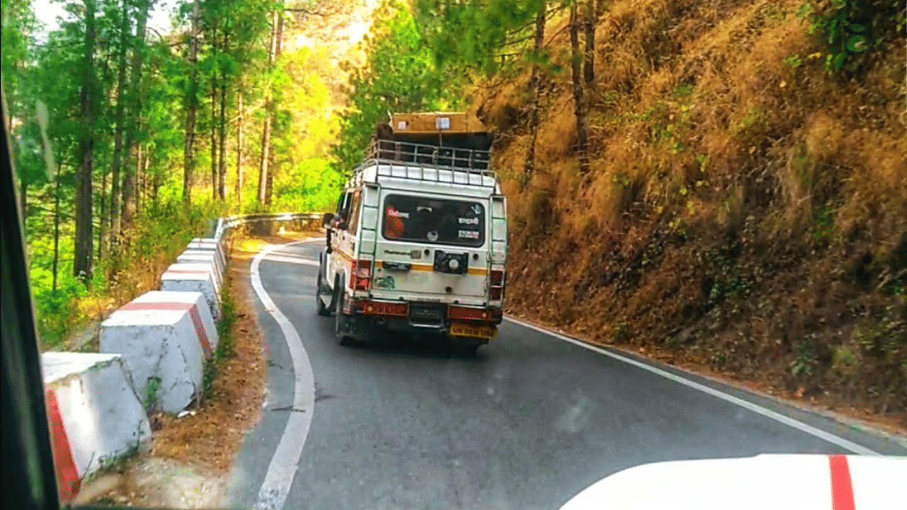 to go for a trip to the mountains in the rainy season, prepare the car in these four way