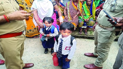 During the dispute the husband beat his wife to death with a hammer In Naini