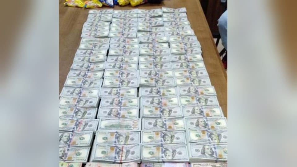 Intelligence officials arrested passenger on his way to Dubai from Amritsar Airport with US Dollar