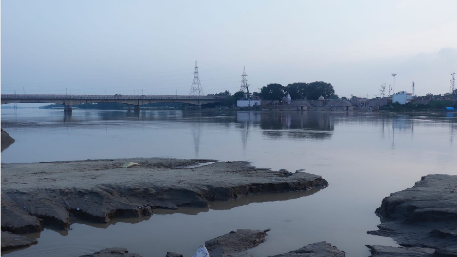 rivers flowing flood through gorakhpur