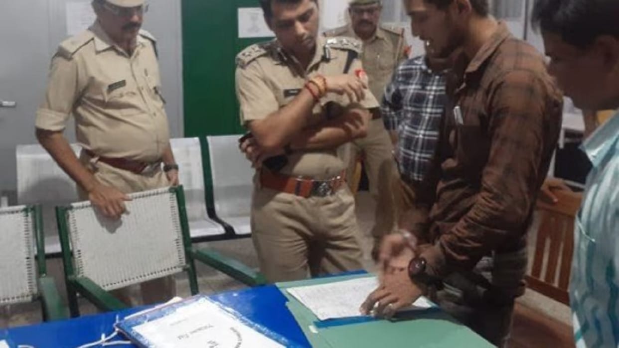 pilibhit news Burned teenager dies in Lucknow during treatment