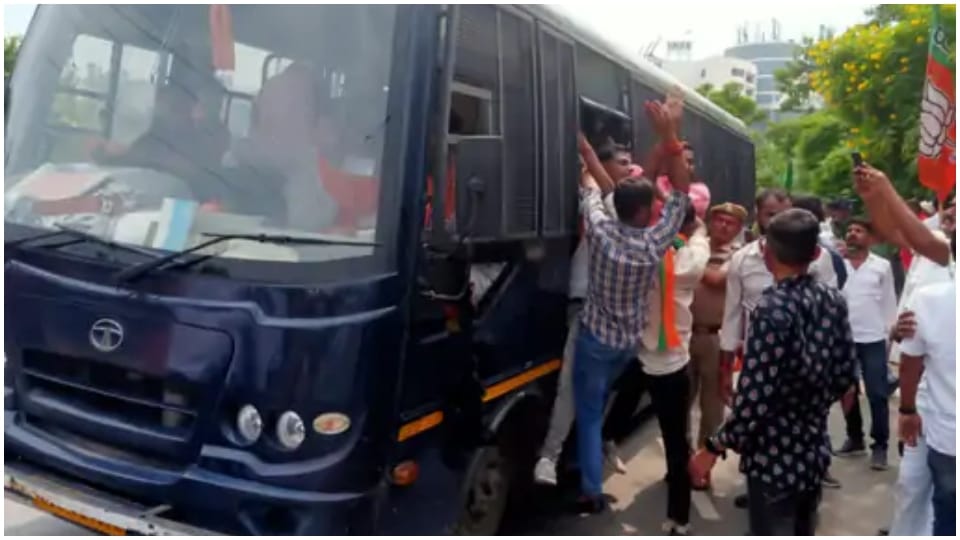 Rajasthan News BJP March On Lumpi Virus In Jaipur Satish Poonia Arun Chaturvedi