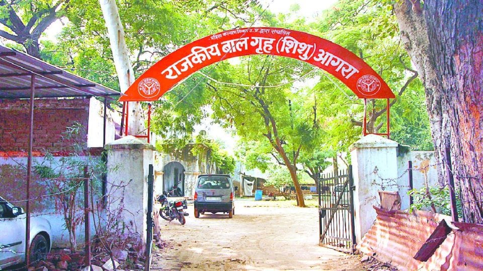 11 month old girl dies during treatment in Agra