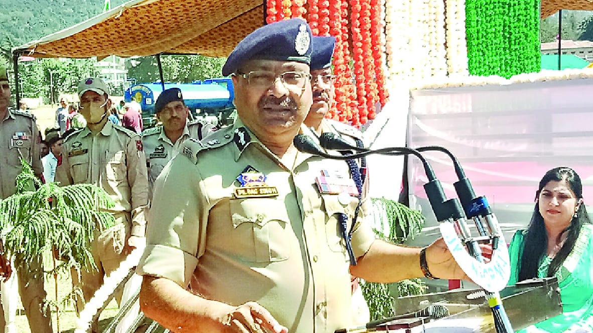 Number of local terrorists in Kashmir reduced to double digits