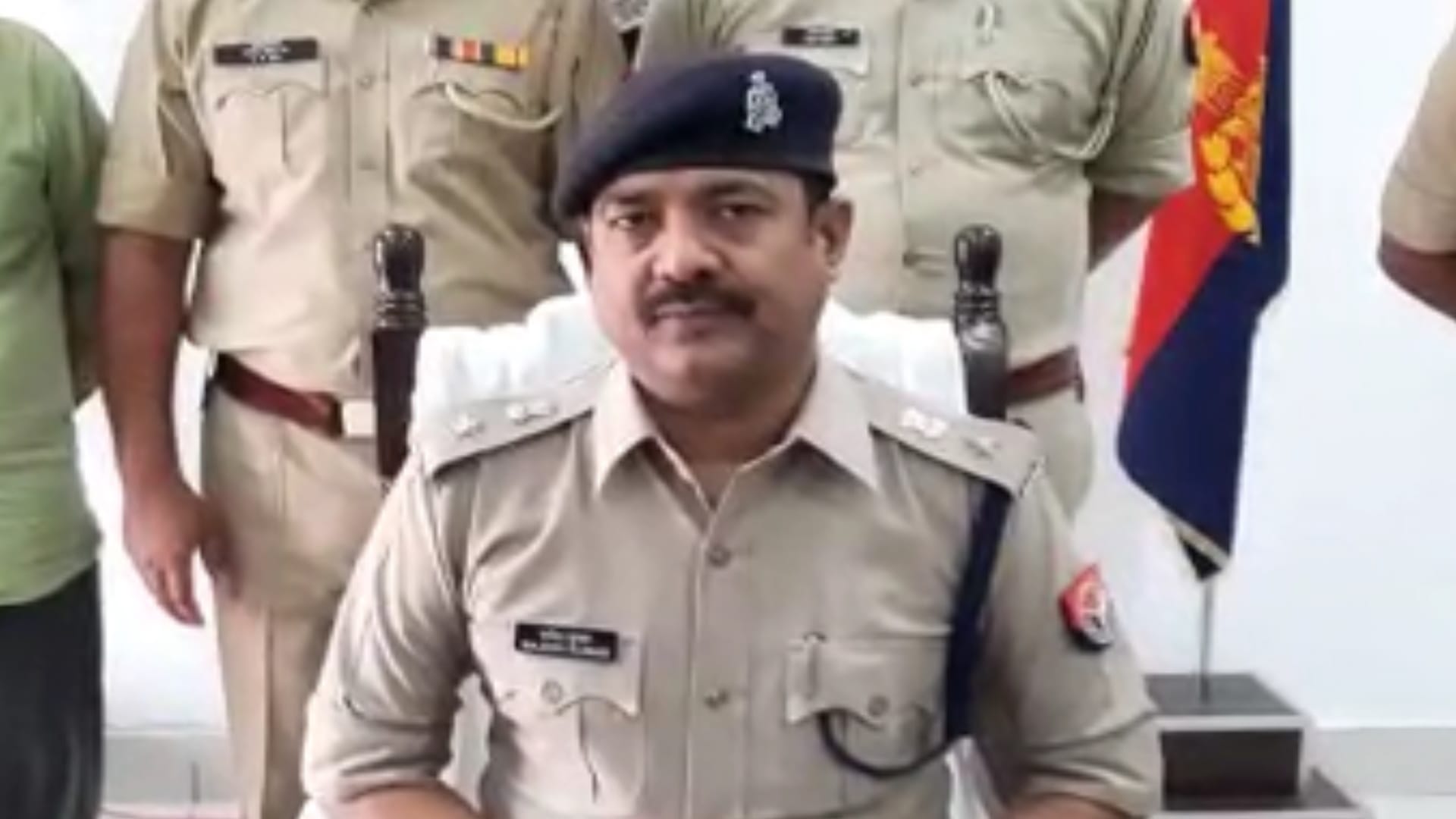 Saharanpur police have arrested to bride with partner after revealed a gang