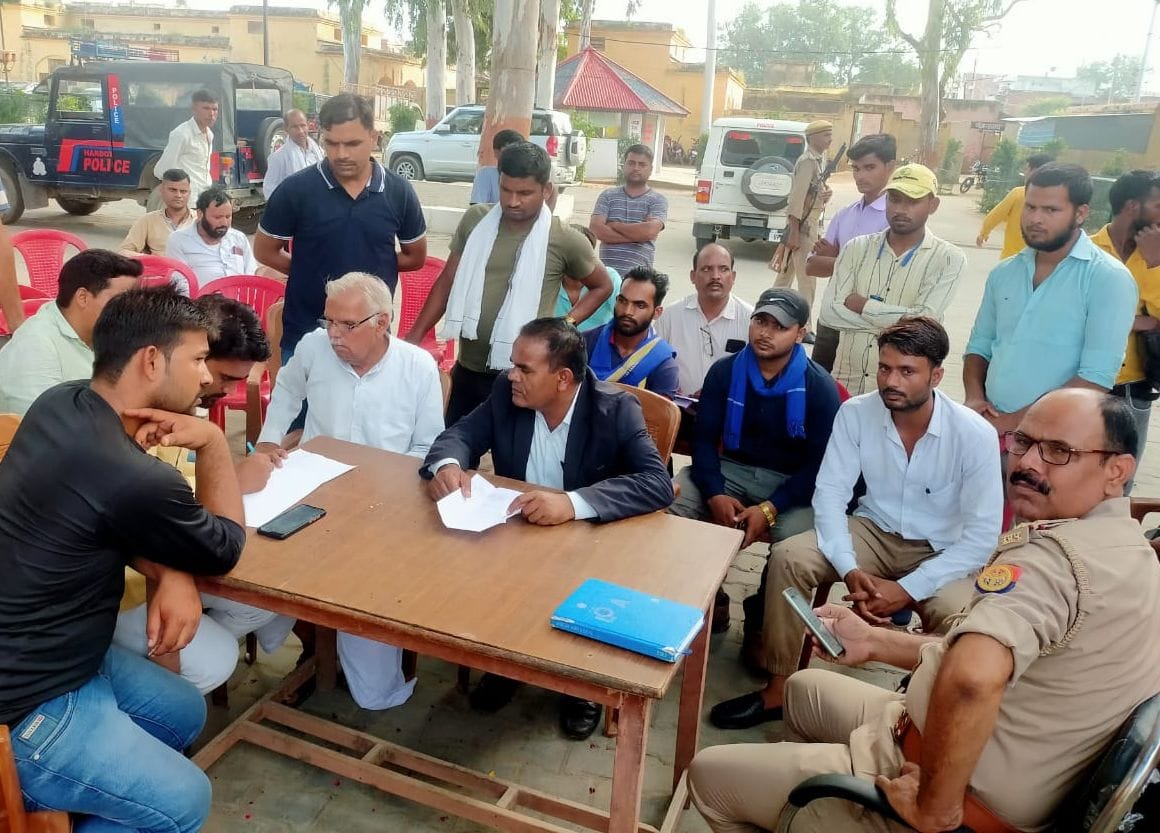 Hardoi, Conflict between two parties regarding religious event