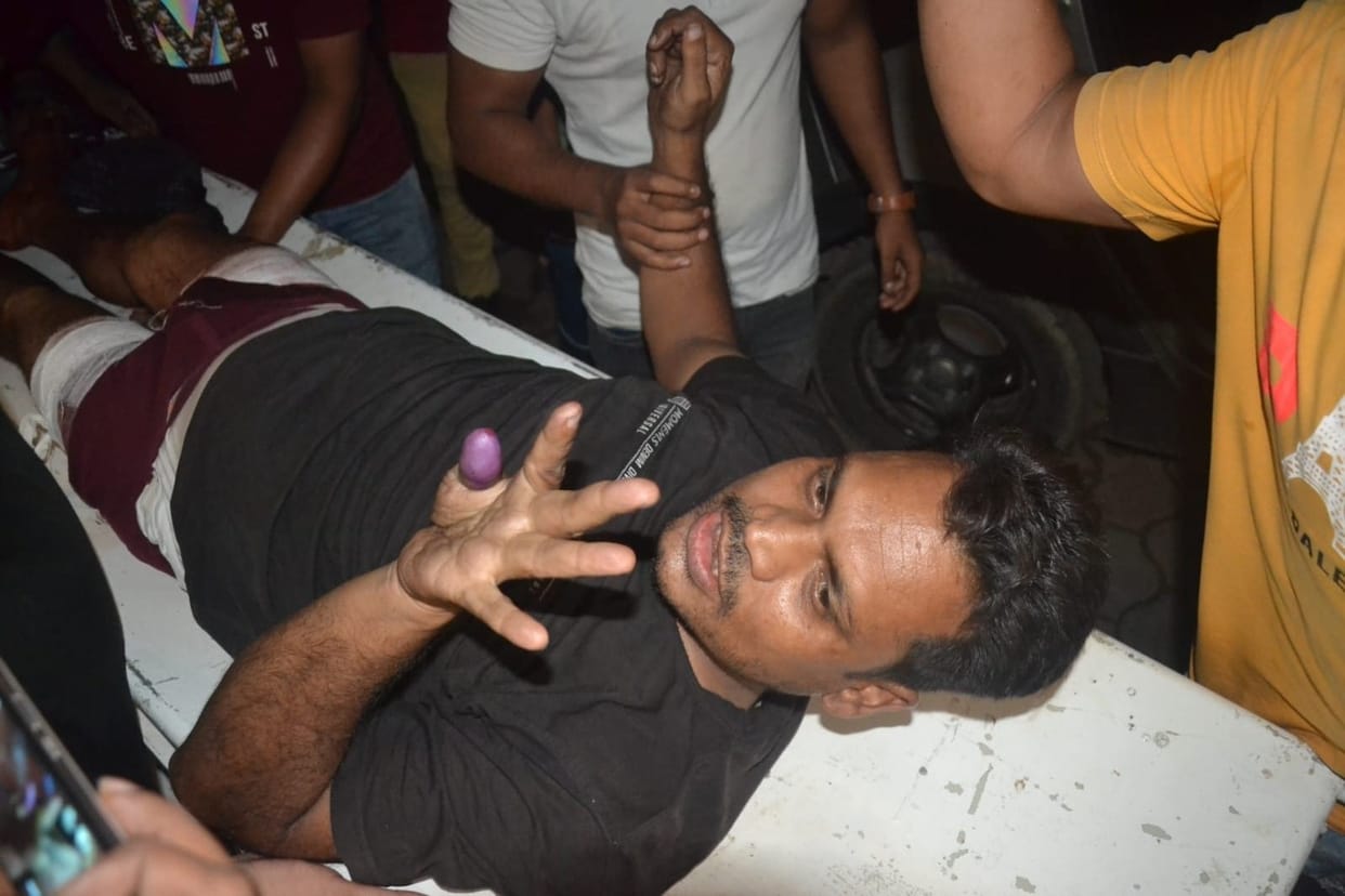 Bike riders fired in Osmanpada, two injured