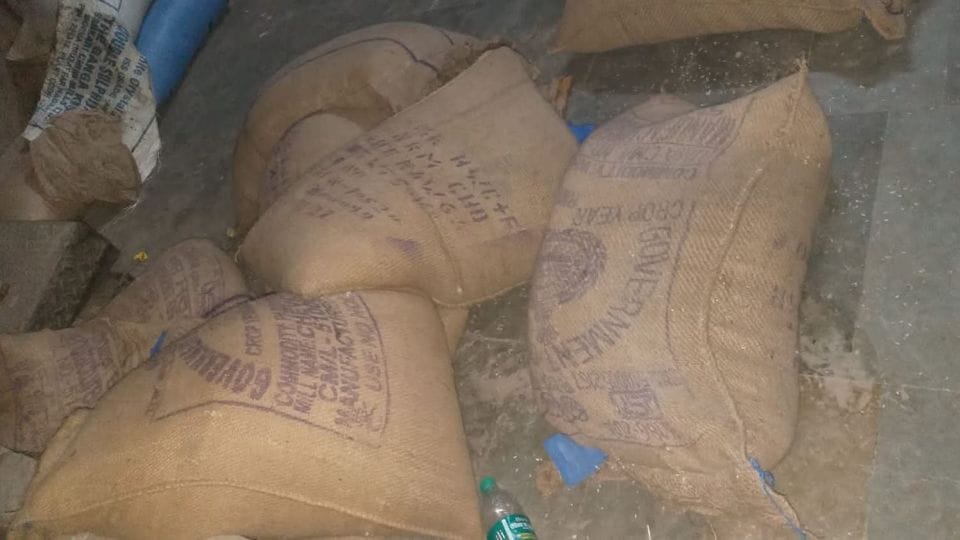 80 thousand kg government rice found in grain trader's warehouse in Agra