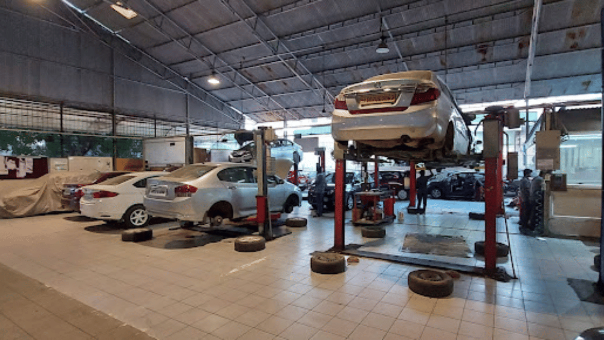 Honda cars is going to organise service camp in 239 cities of India, you also take advantage