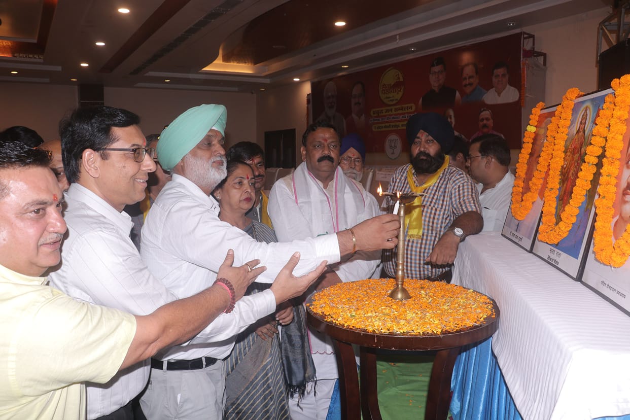 Sewa Saptah in Us Nagar