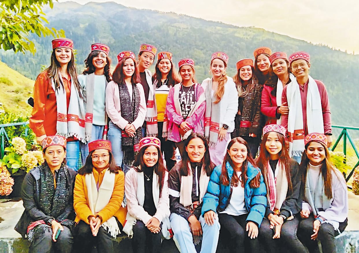 Women's Adventure Camp, 18 famous girls from across the country gathered in Manali