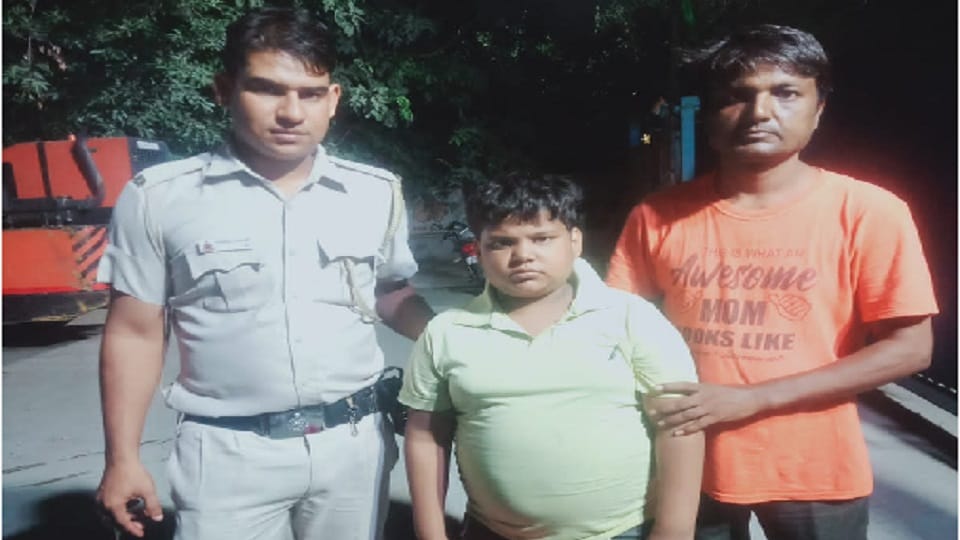 Mentally ill teenager left home to meet PM Modi in delhi