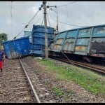 मालगाड़ी हुई बेपटरी
