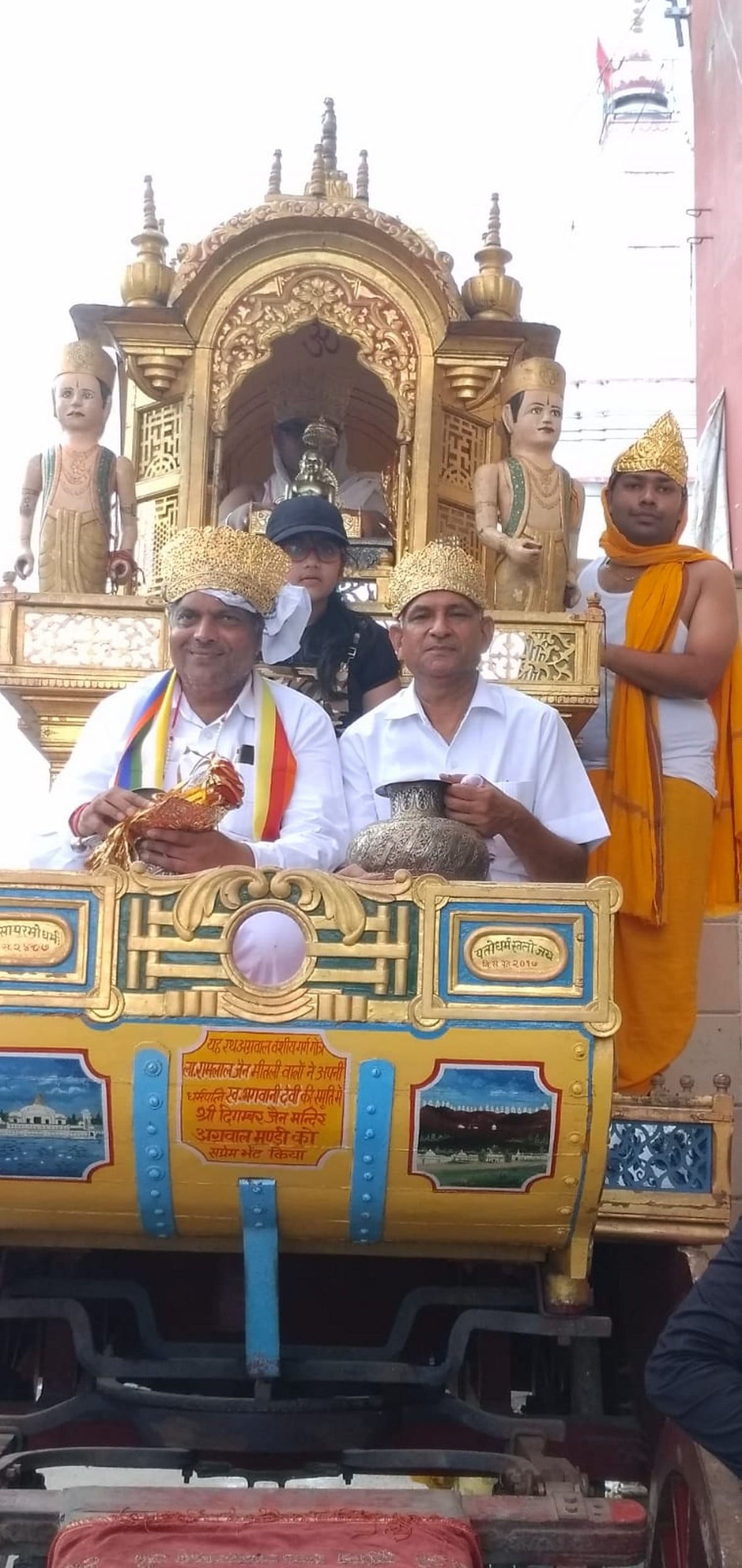 Shreeji's Rath Yatra was taken out with bandwagon