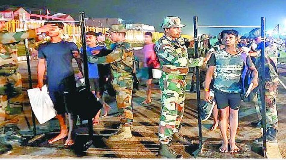 army recruitment in Agra 5321 youths ran on the second day agniveer army rally 2022