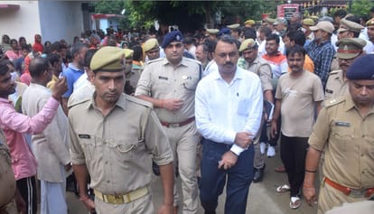encounter in azamgarh Brother of main accused in Adarsh murder case arrested