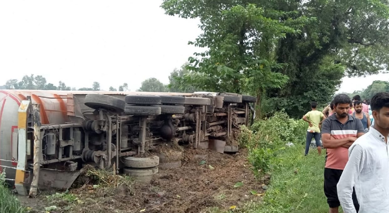 Barabanki News: Three including youth from Lucknow died in accidents