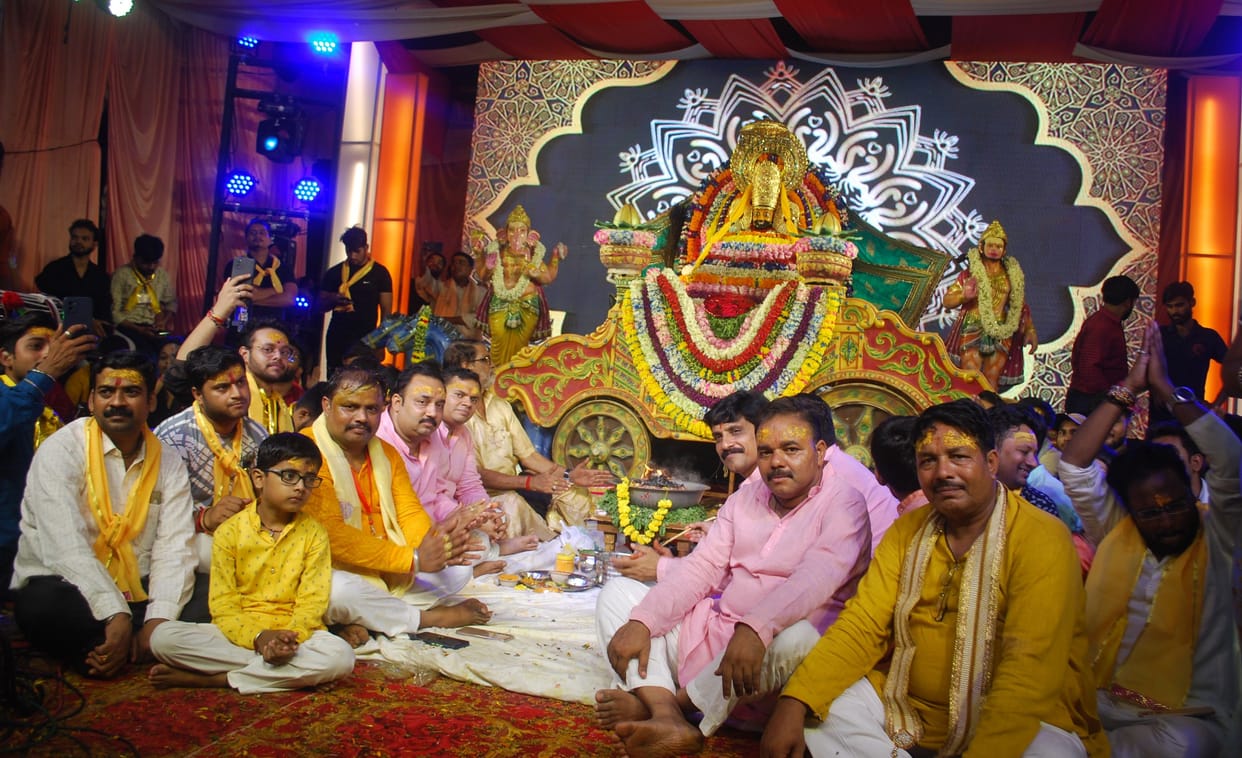 Hathras: Khatu Shyam Bhajan evening in the pandal of Mela Shridauji Maharaj