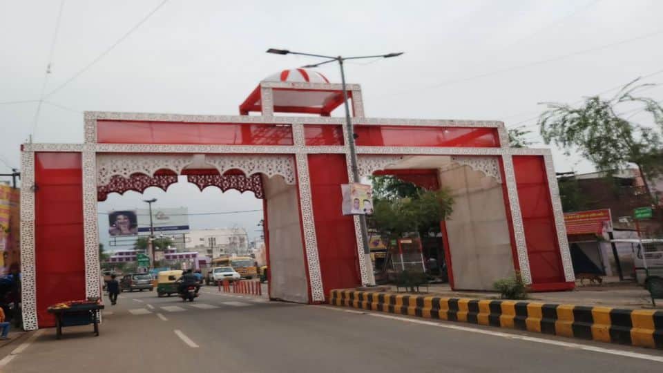 Janakpuri Mahotsav Janakpuri lavishly decorated to welcome Lord Ram in Agra