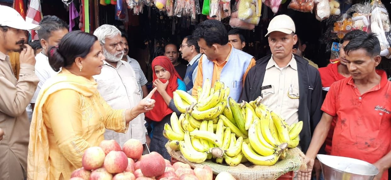 Municipality and administration run on encroachment