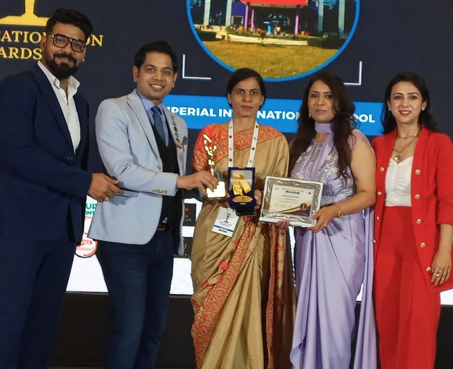 Imperial School receives Education Icon Award