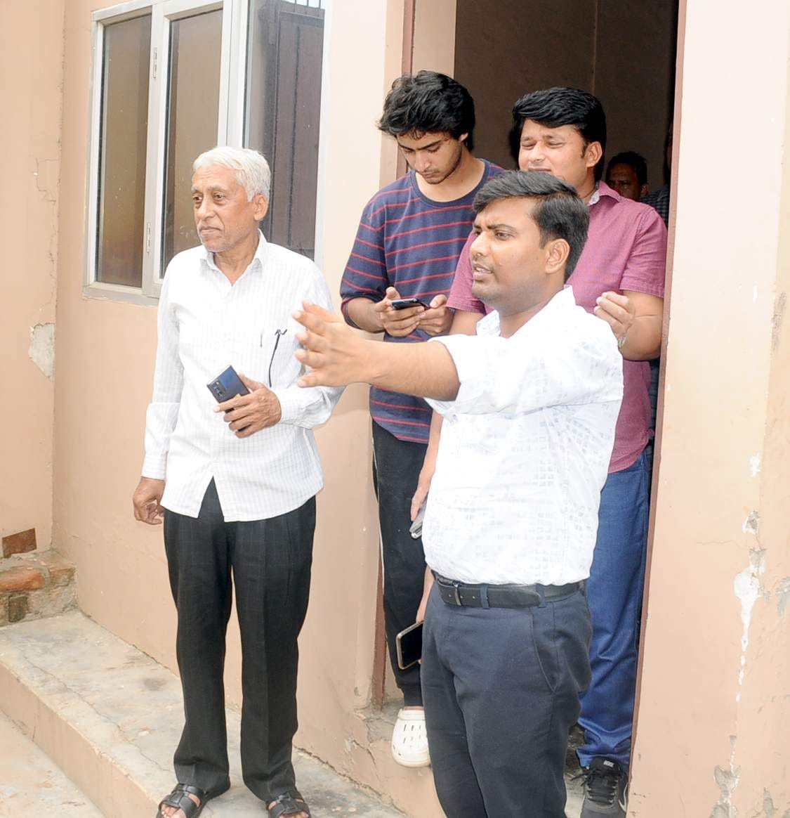 SIB raids in Mentha and chemicals firm, tax evasion of 45 lakhs found