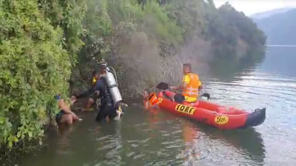 Uttarakhand News: Missing student dead body found tehri lake only son in house Photos