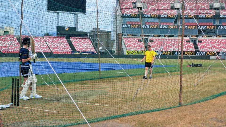 Road Safety World Series: Team India Practice match crowd of fans to watch Sachin