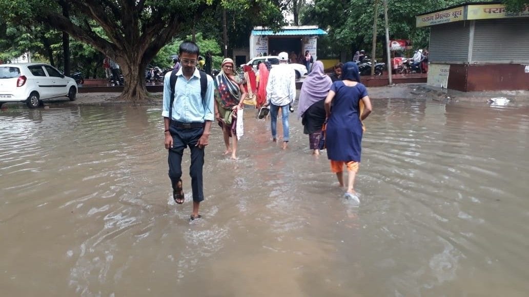 Waterlogging in Deendayal Joint Hospital
