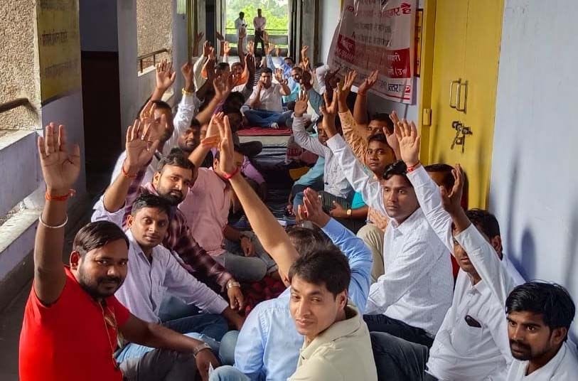 Livelihood mission workers continue indefinite strike