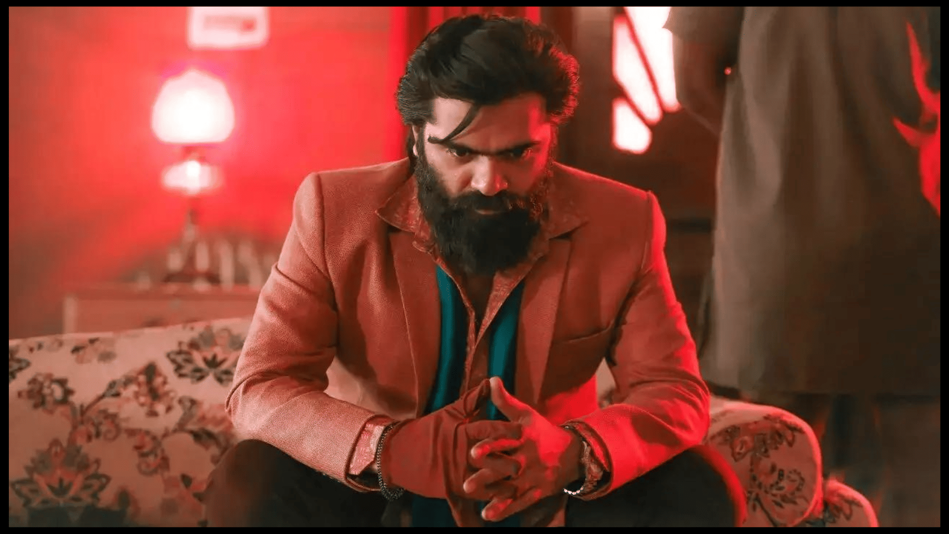 Friday Box Office Report Brahmastra Part 1 Shiva Collection Day 15 chup dhokha Vendhu Thanindhathu kaadu